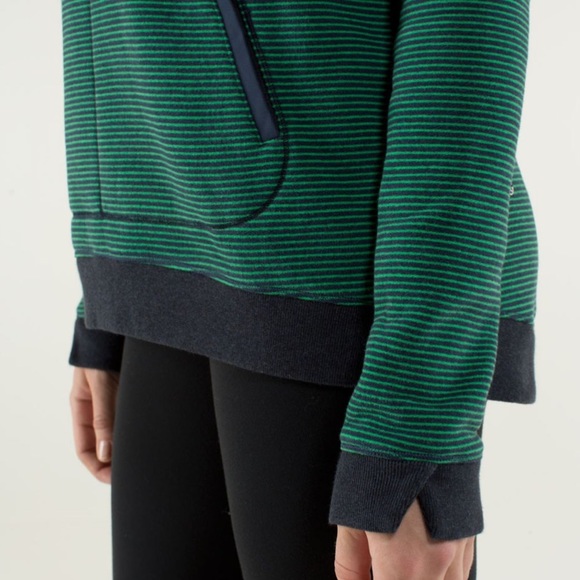 Lululemon Avenue Pullover - Picture 6 of 10